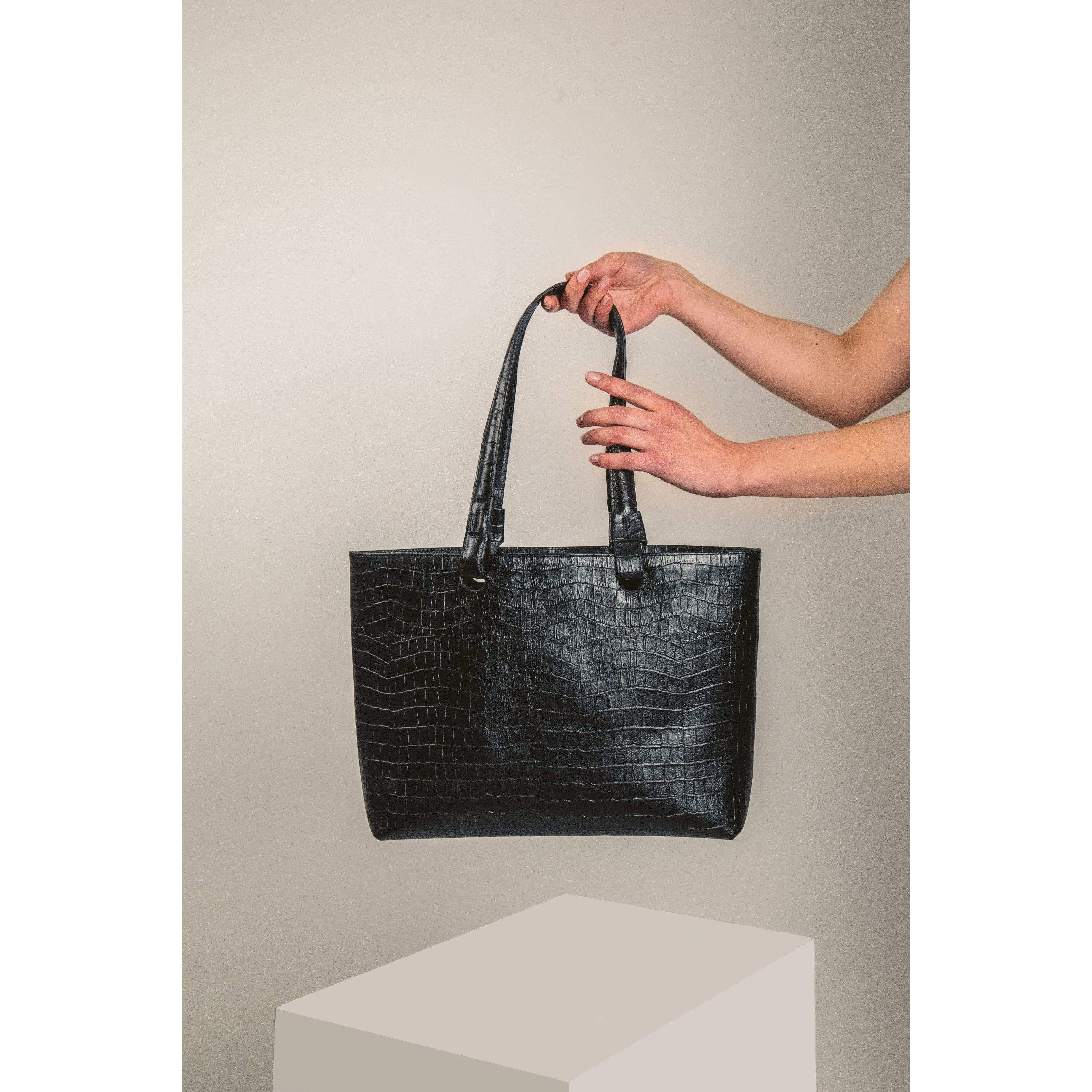 Sabbai Women's Handbag Black Shoulder Bag Tote Bag Leather